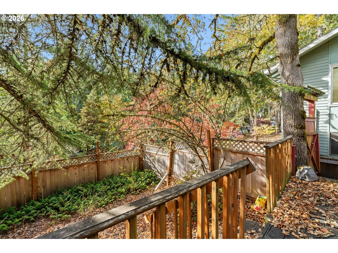 Photo of 505 LOCHMOOR PL