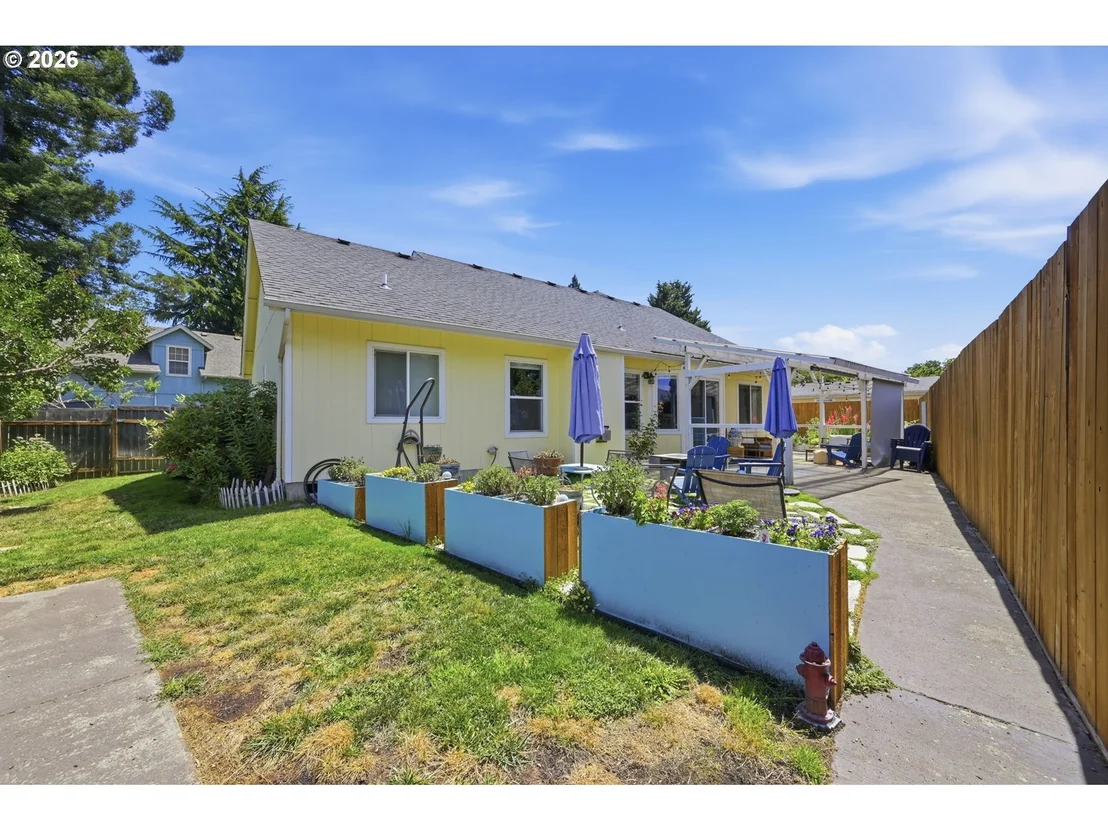 Photo of 2910 RIVER RD