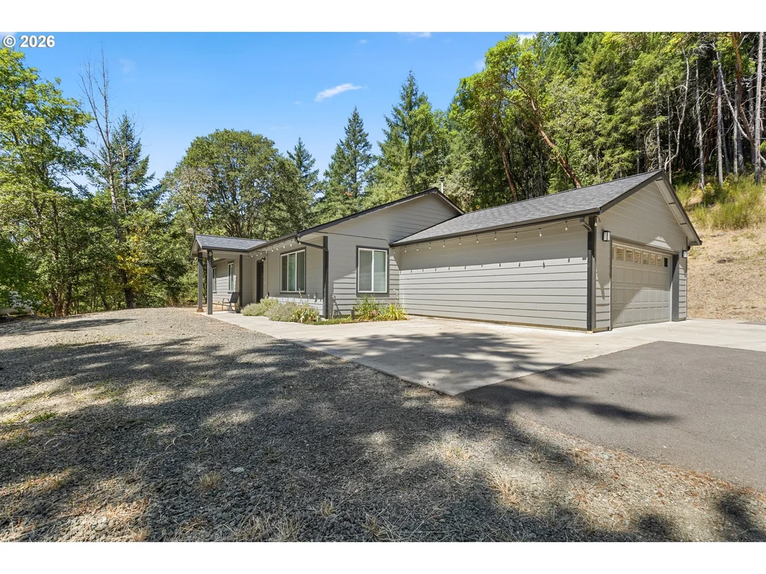 Photo of 5655 HIGHWAY 138