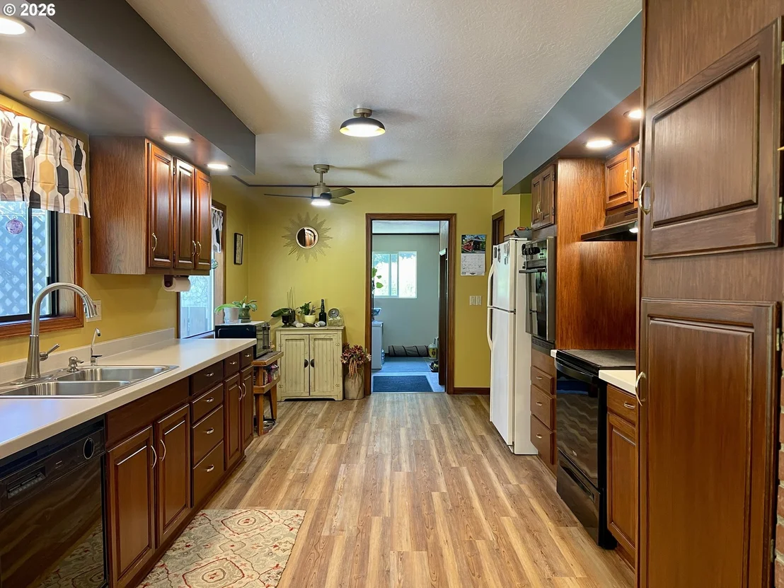 Photo of 54824 ROBINSON RD