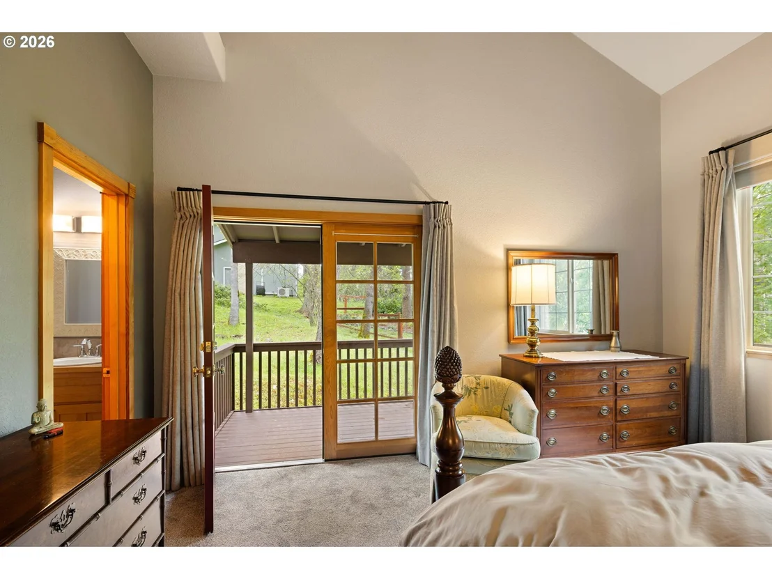 Photo of 217 ROCKRIDGE LOOP