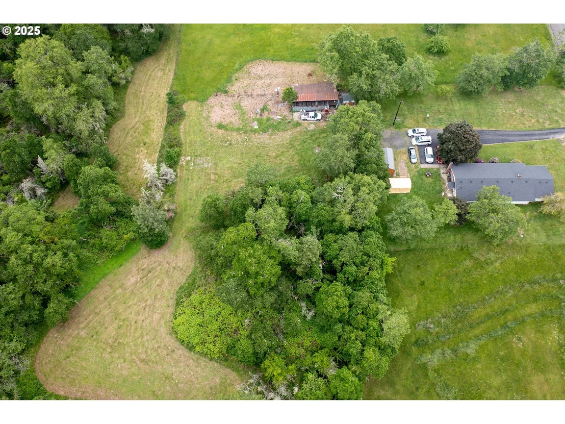 Photo of 87554 MILLER RD