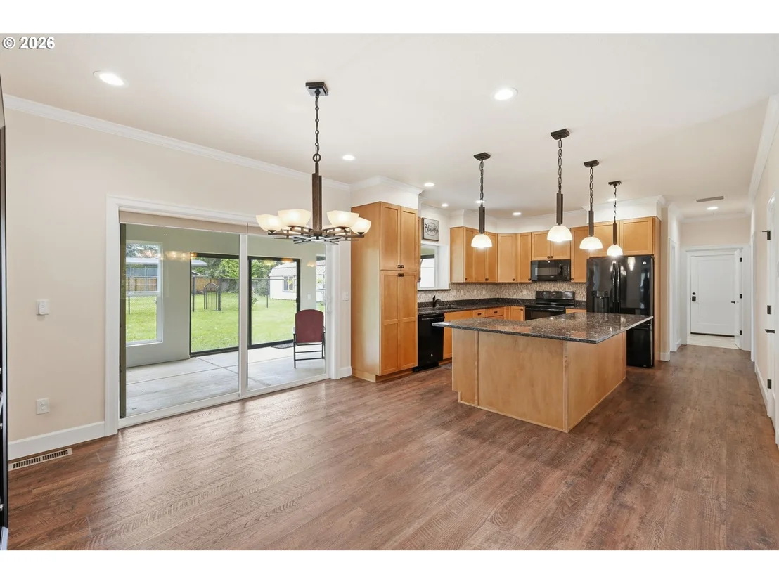Photo of 106 HANSEN LN