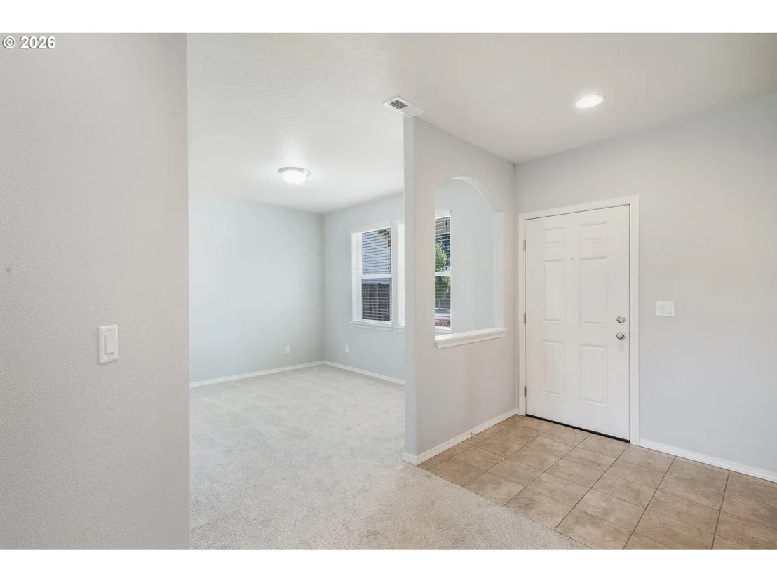 Photo of 5290 SQUIRREL ST