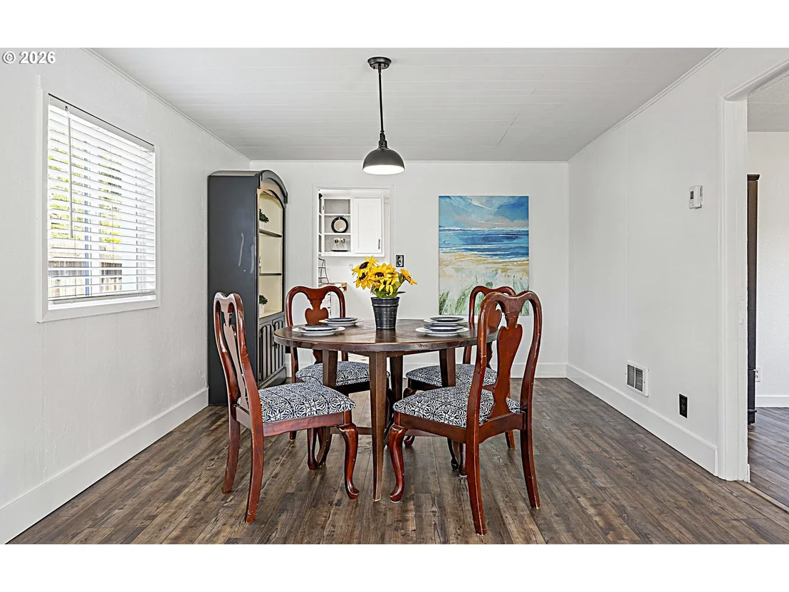 Photo of 1875 W 18TH AVE