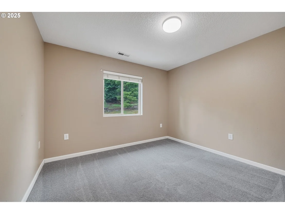 Photo of 3355 HUBERT RD