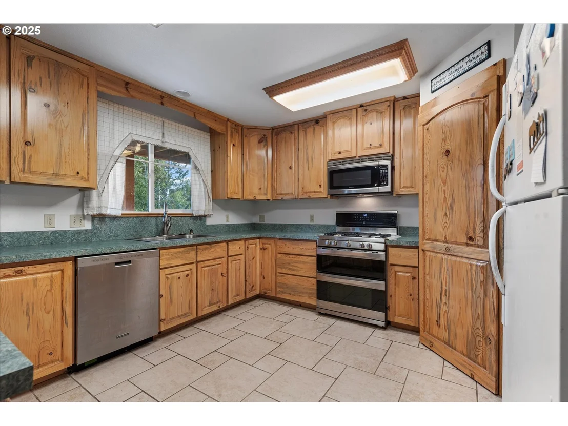 Photo of 206 AUSTIN ST