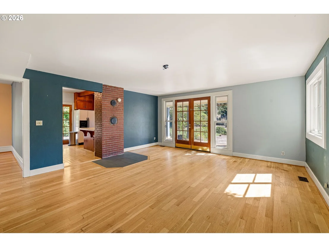 Photo of 3190 W 18TH AVE