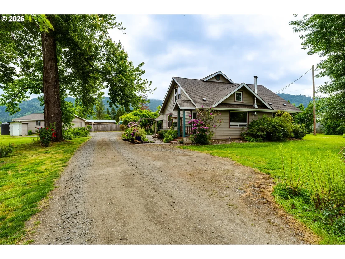 Photo of 81887 DAVISSON RD
