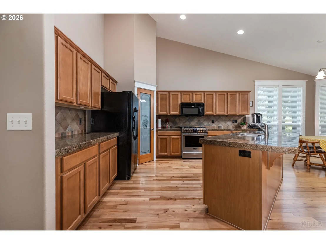 Photo of 35234 JUNIPER LN
