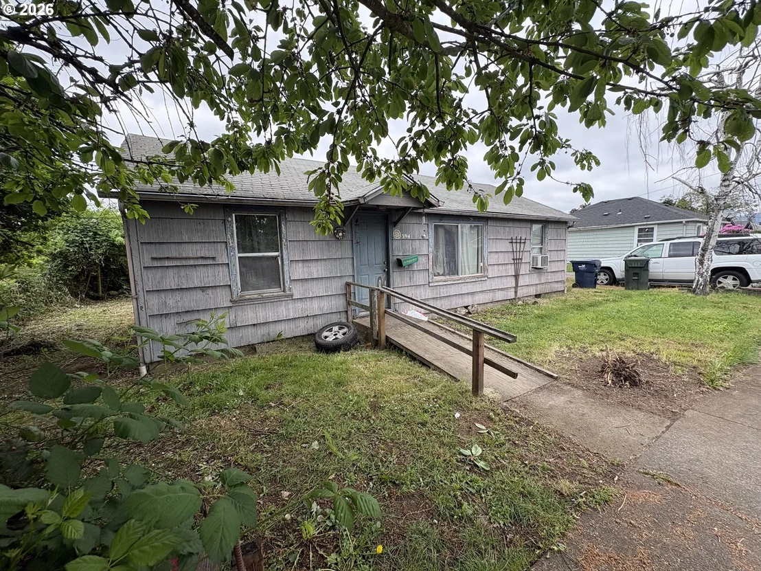 Photo of 394 S 37TH ST