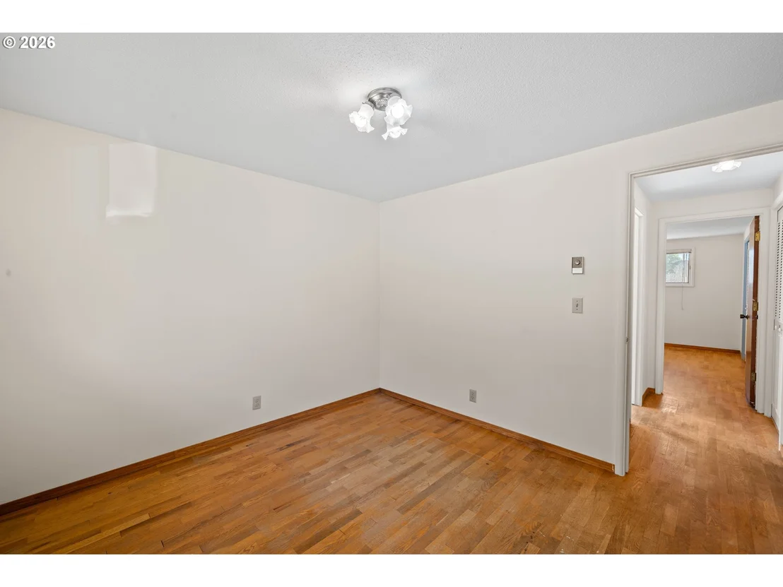 Photo of 2625 ELYSIUM AVE