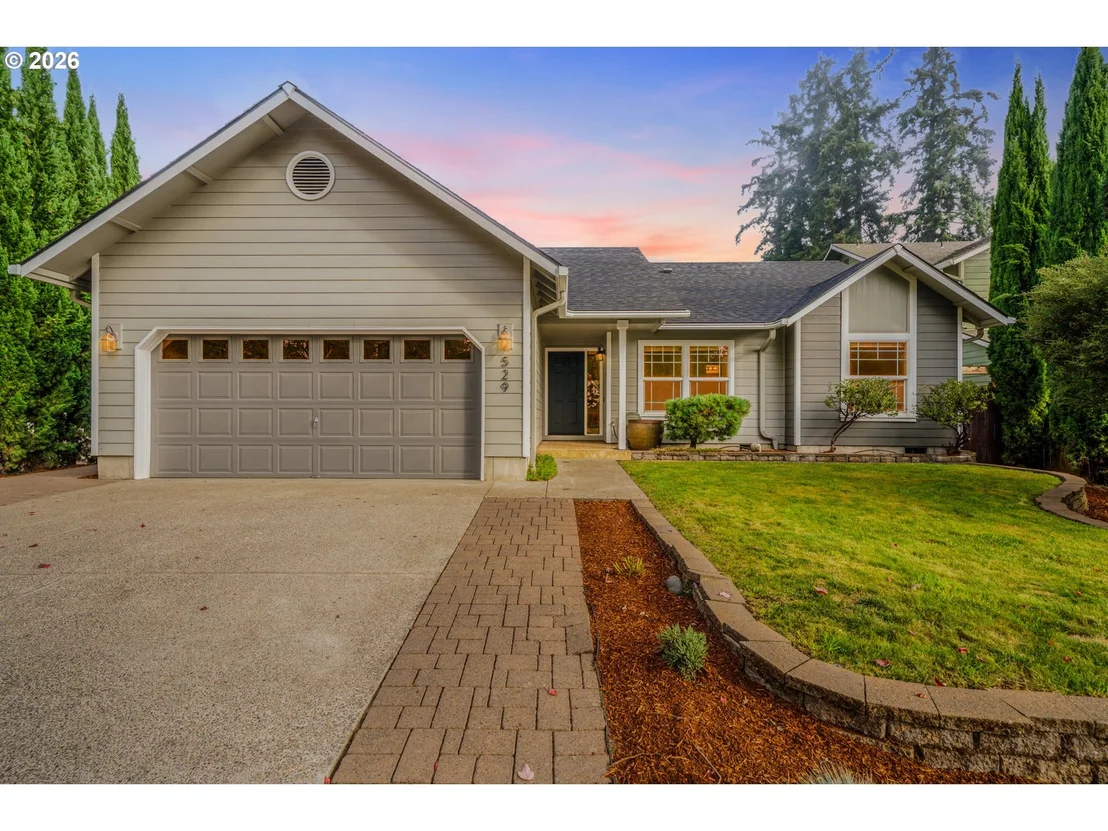 Photo of 529 SWEETWATER LN