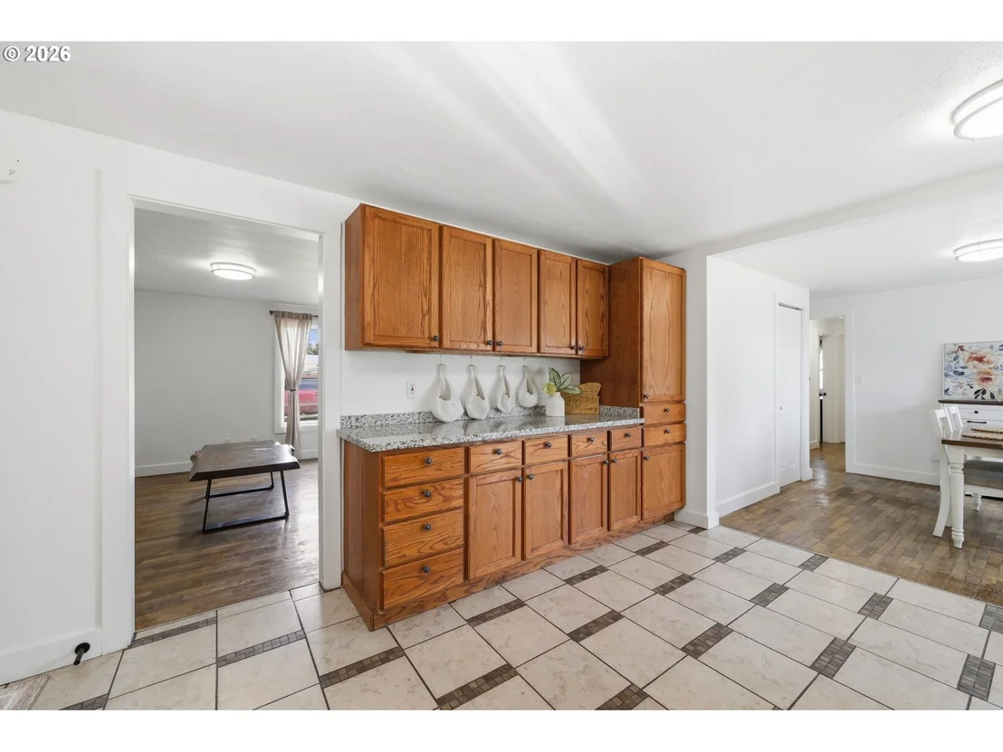 Photo of 4060 WOOD AVE