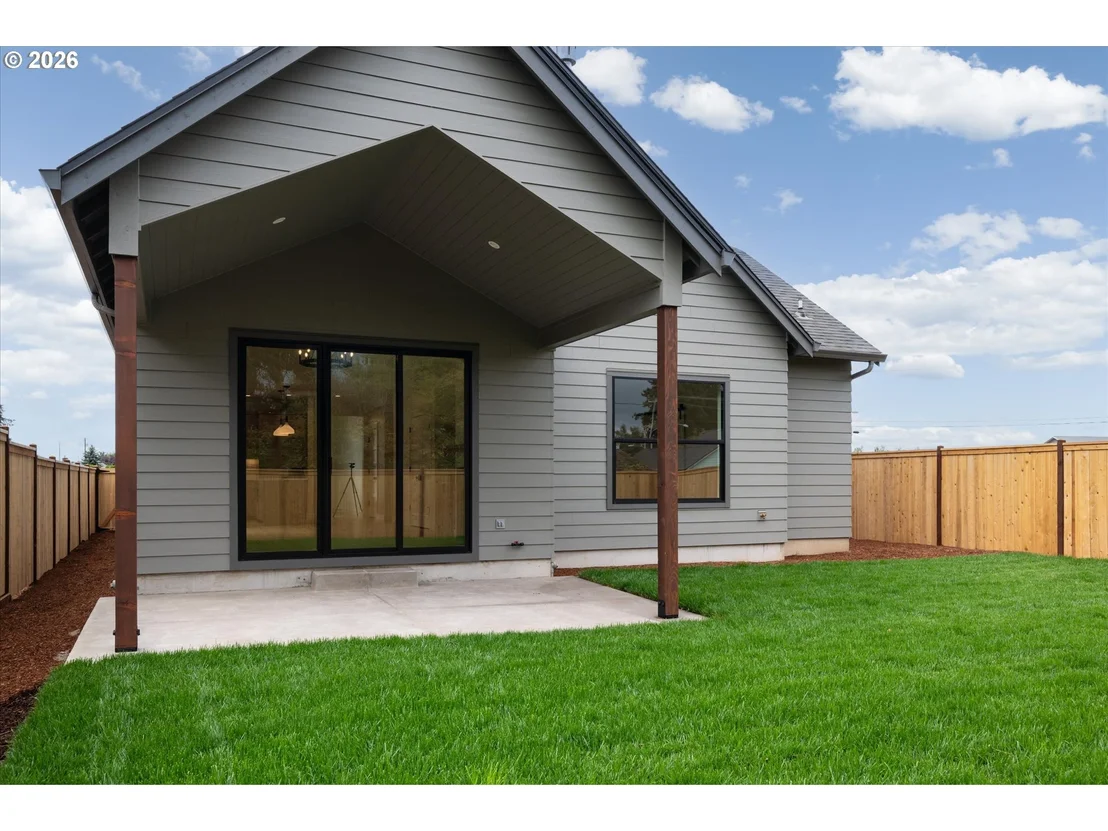 Photo of 89 CHURCHVIEW DR