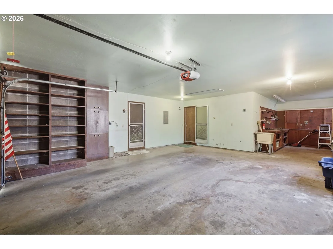 Photo of 1030 1ST PL
