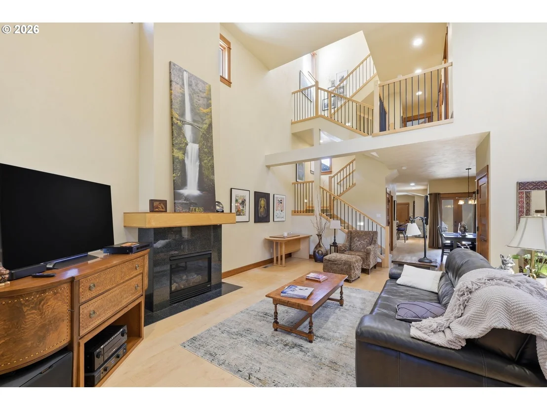 Photo of 2909 LORD BYRON PL