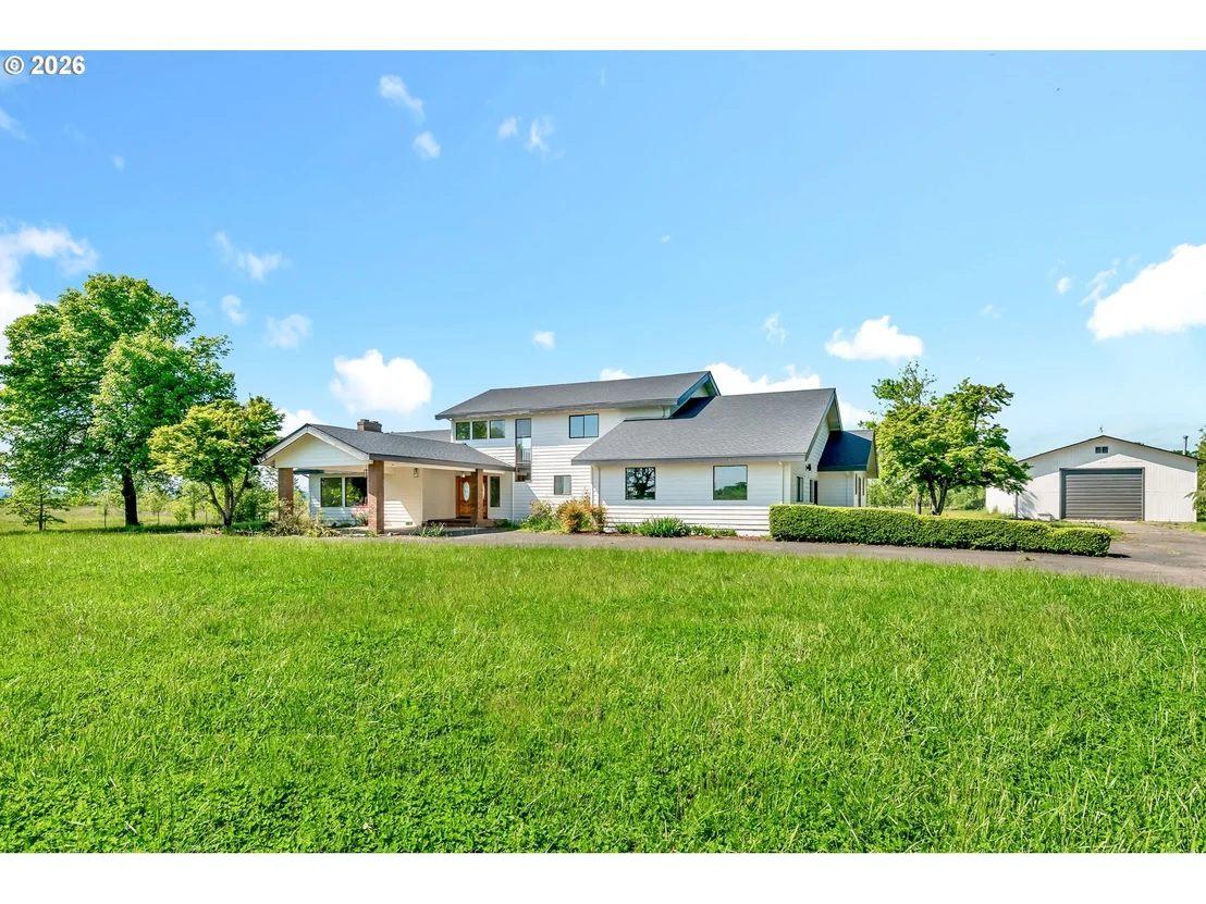 Photo of 27725 Royal