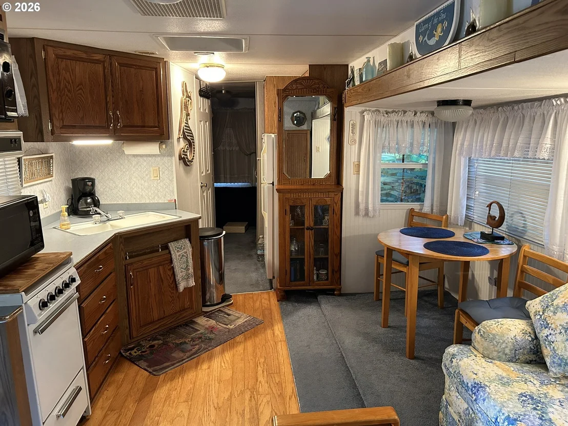 Photo of 112 SAILOR LN