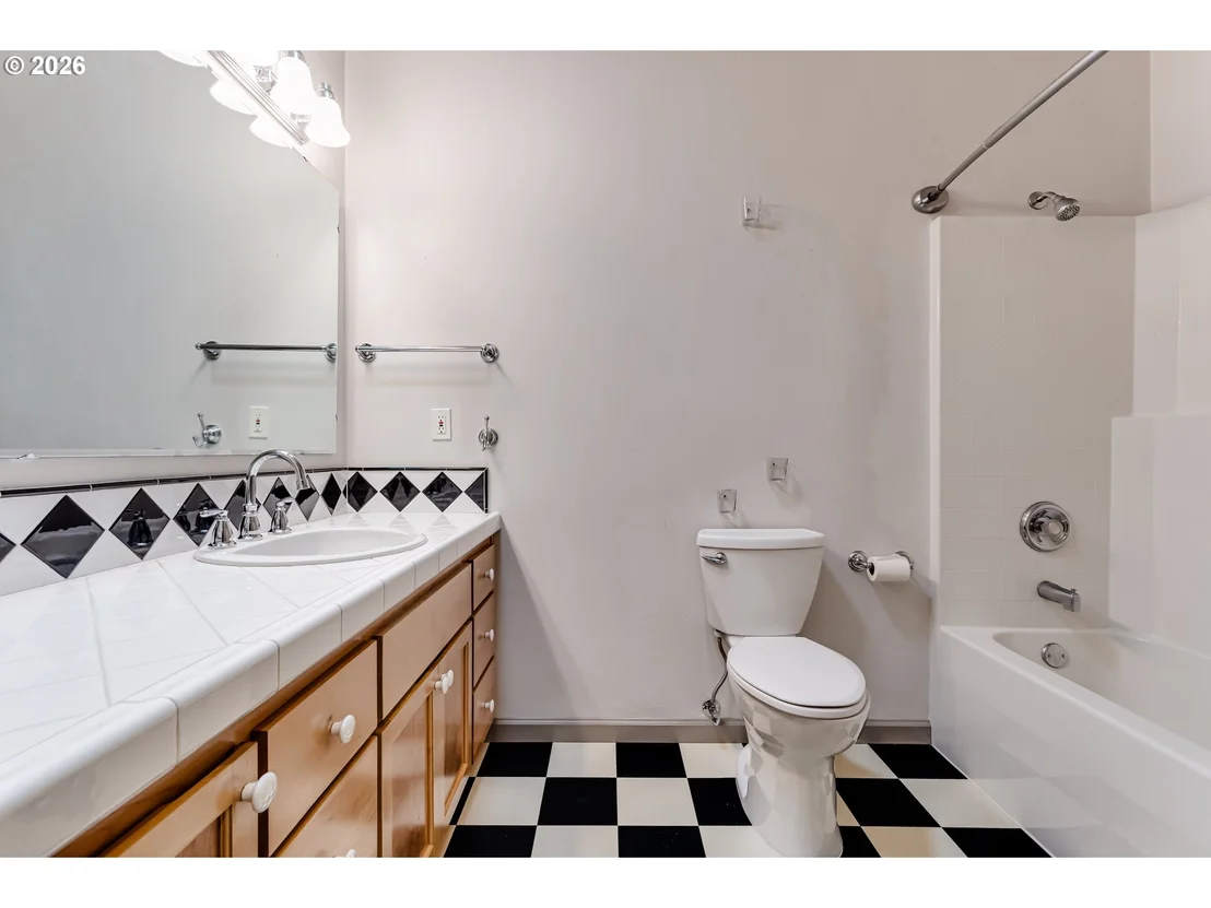 Photo of 1101 DELROSE CT