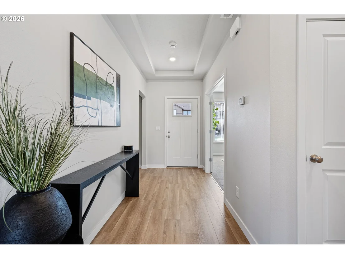 Photo of 2452 W 9TH AVE