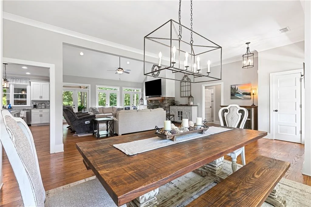 Photo of 151 Wilshire Drive