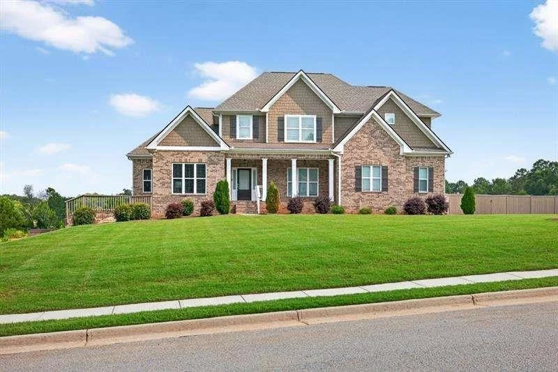 Photo of 2112 Meadowood Cove