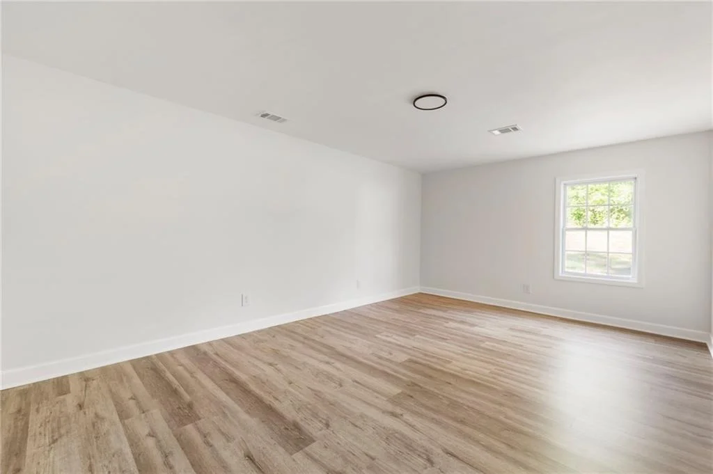 Photo of 8859 Thomas Road