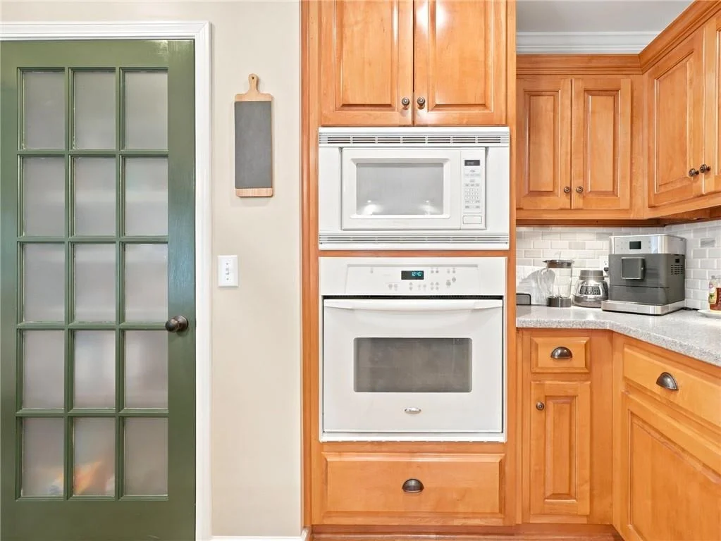 Photo of 460 Kerry Drive