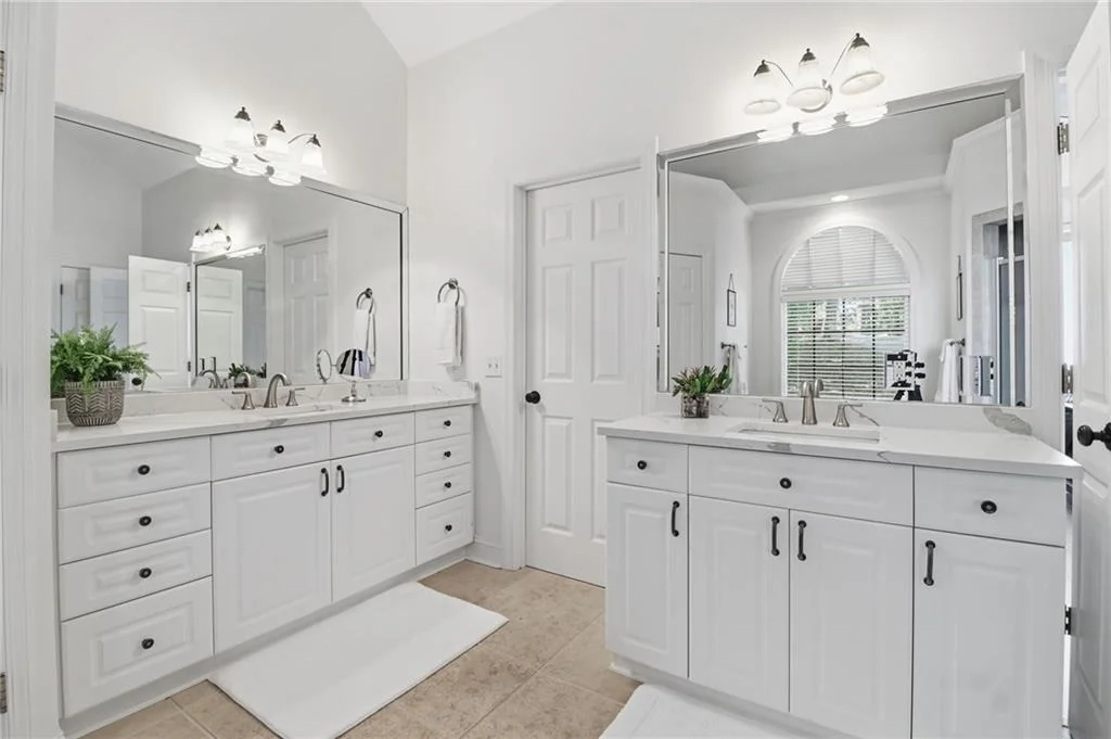 Photo of 1837 Ridgeview Drive