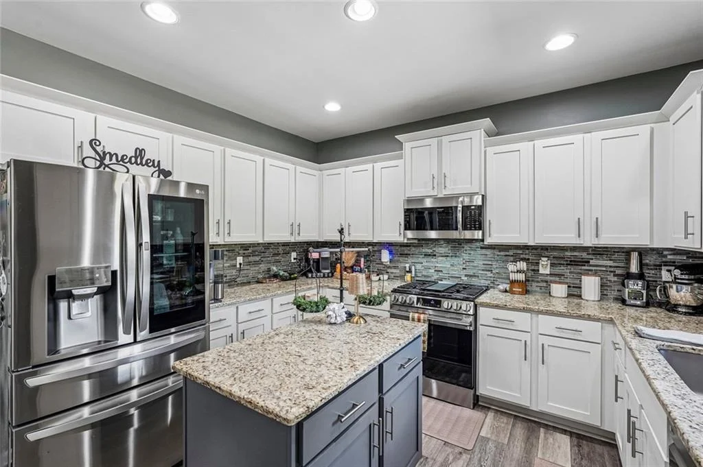Photo of 337 Meadowcrest Circle