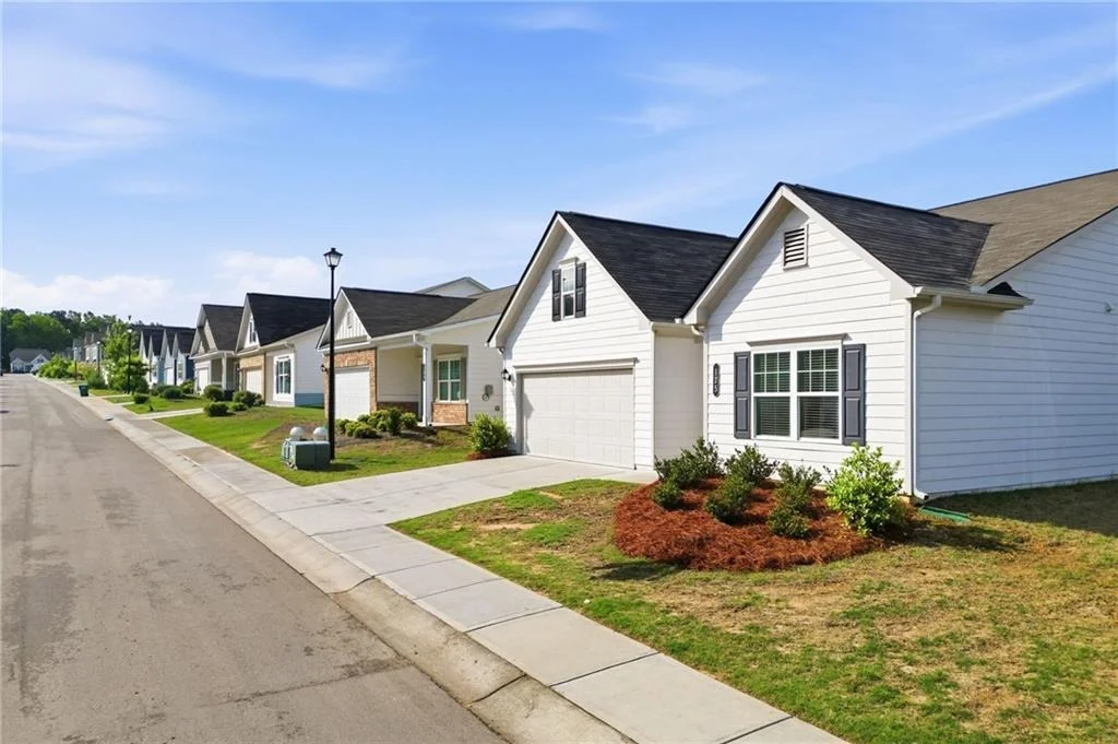 Photo of 175 Crossroad Circle