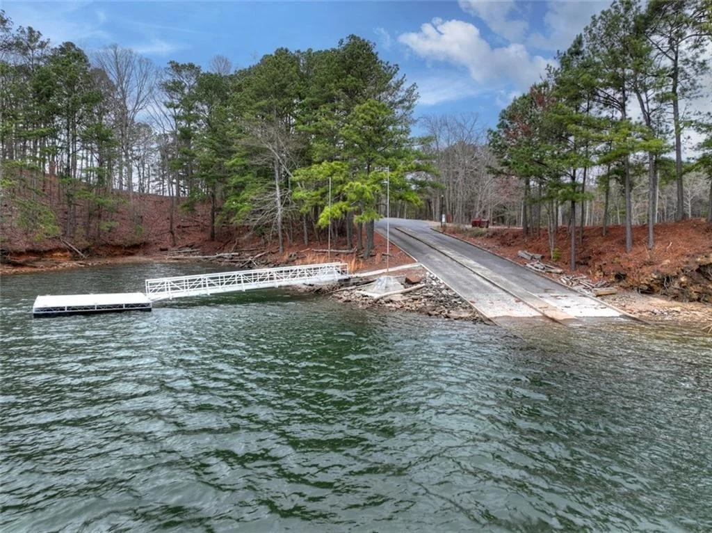Photo of 144 Emerald Cove