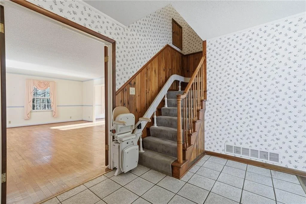 Photo of 310 Comet Lane