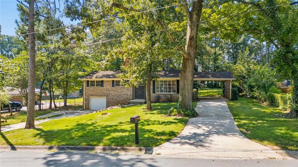 Photo of 1209 Siesta Lane
