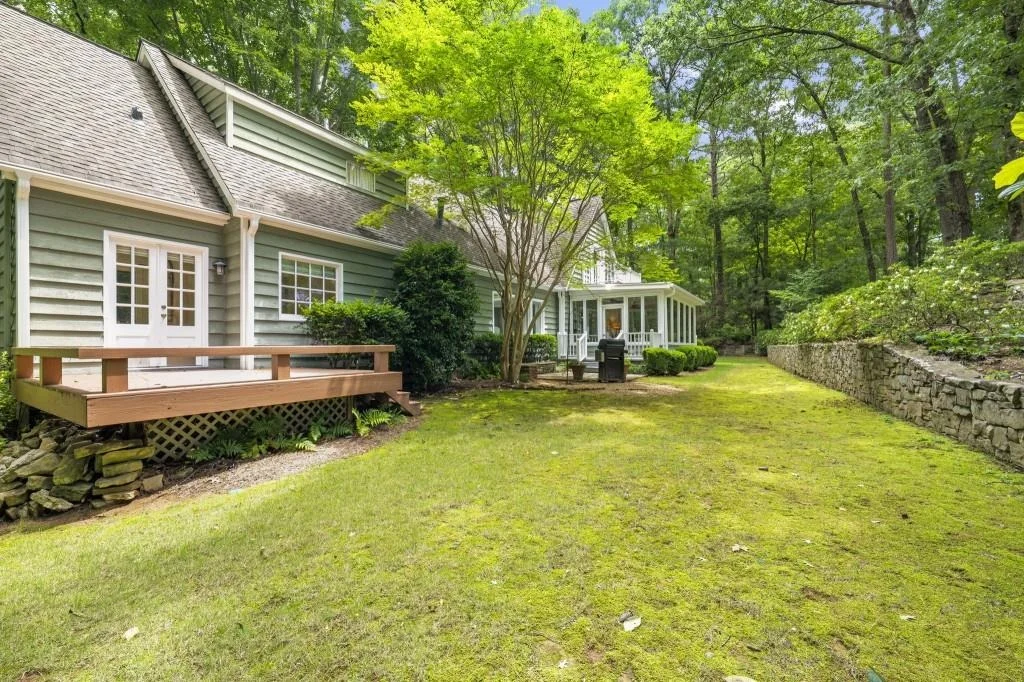 Photo of 8950 Huntcliff Trace