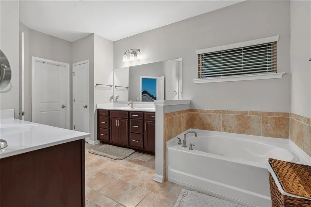Photo of 327 Round Pond Drive