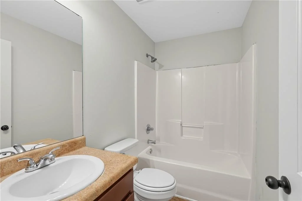 Photo of 180 Providence Parkway