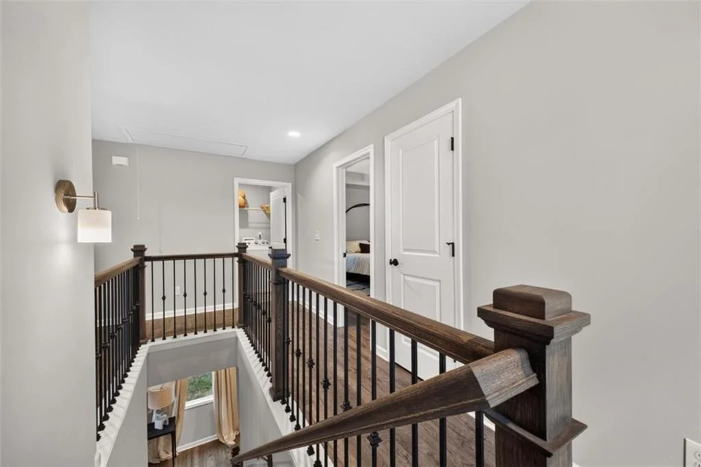 Photo of 2111 Westside Drive