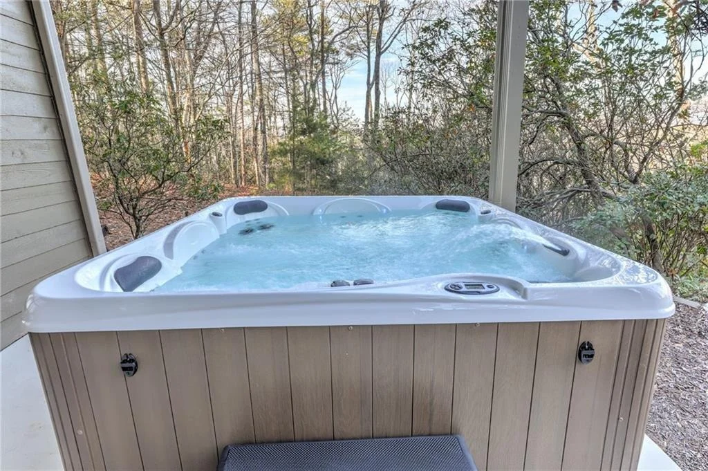 Photo of 1492 Mcelroy Mountain Drive