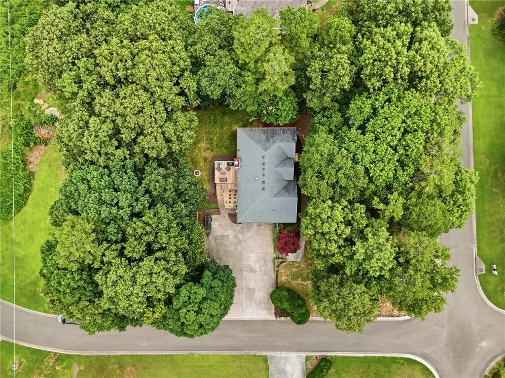 Photo of 460 Kerry Drive