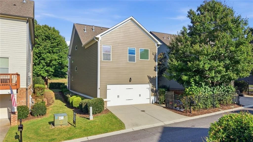 Photo of 7565 Scarlet Drive