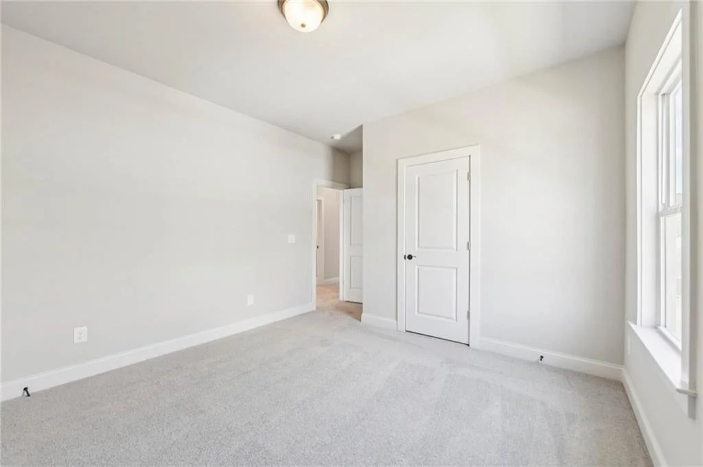 Photo of 1380 MELODY Bend