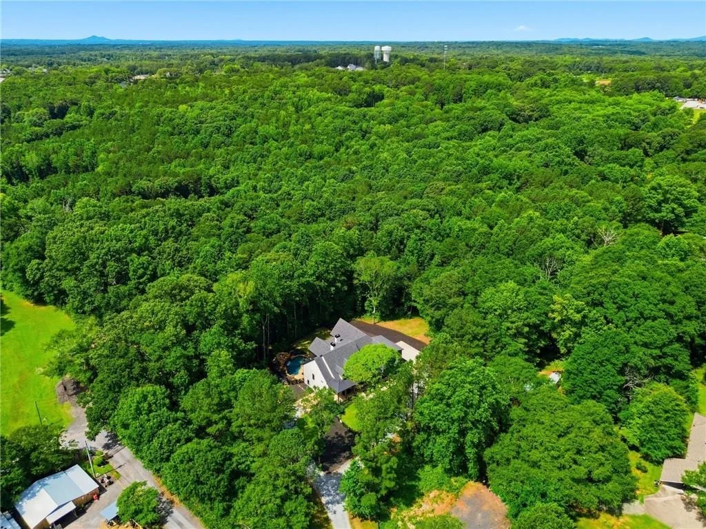 Photo of 650 Avery Road
