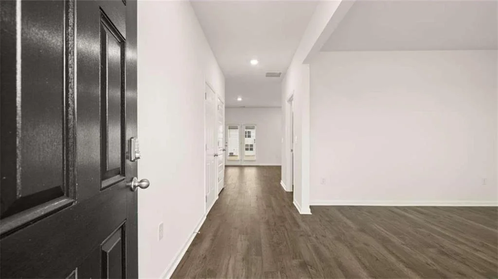 Photo of 372 Abbott Road