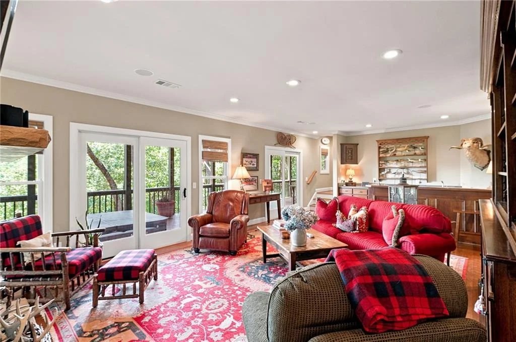 Photo of 712 Wedgewood Drive