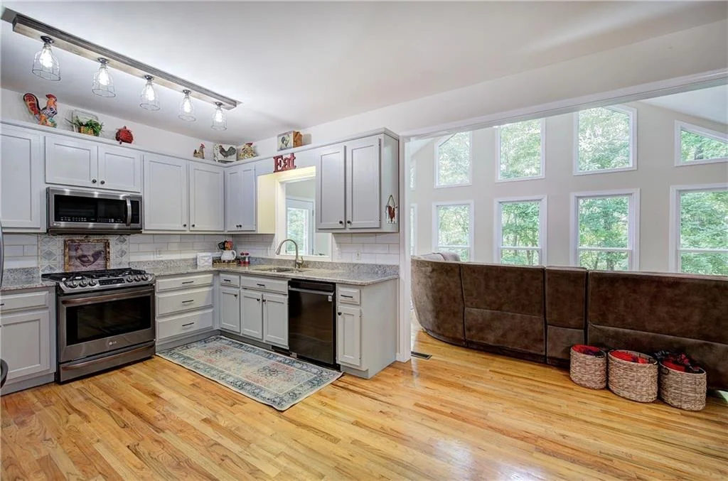 Photo of 376 Alpine Drive