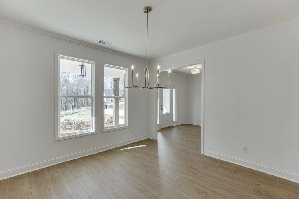 Photo of 979 Lakeview
