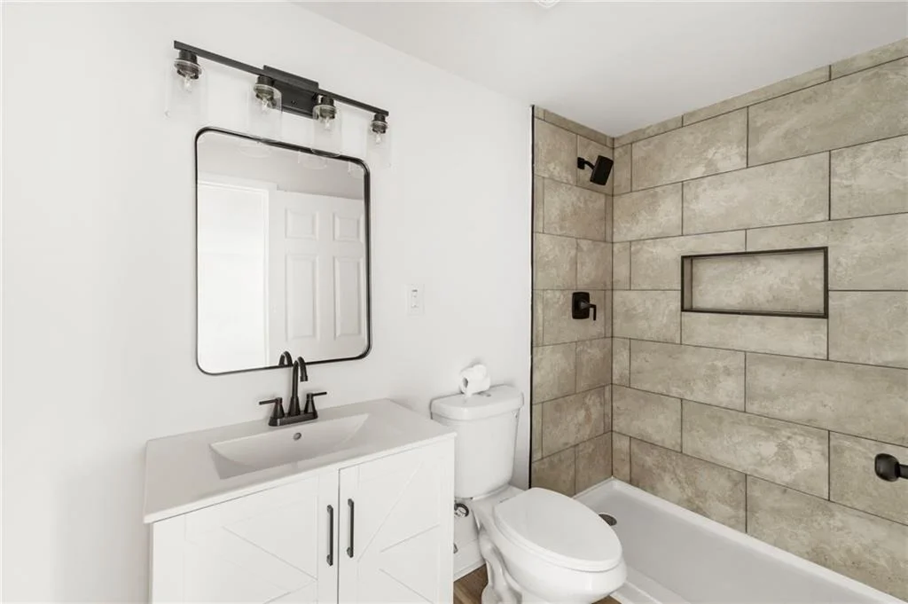 Photo of 8859 Thomas Road