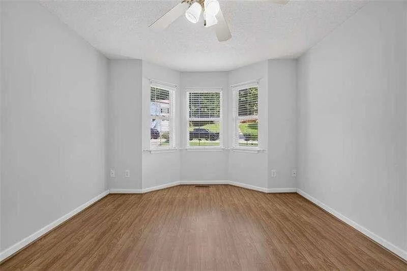 Photo of 72 Victorian Circle